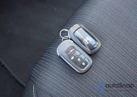 2023 Honda Civic из США, поврежденный, VIN 2HGFE1F75PH320203